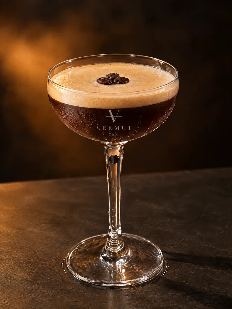Espresso Martini · Vermut Café, Pai Walking Street