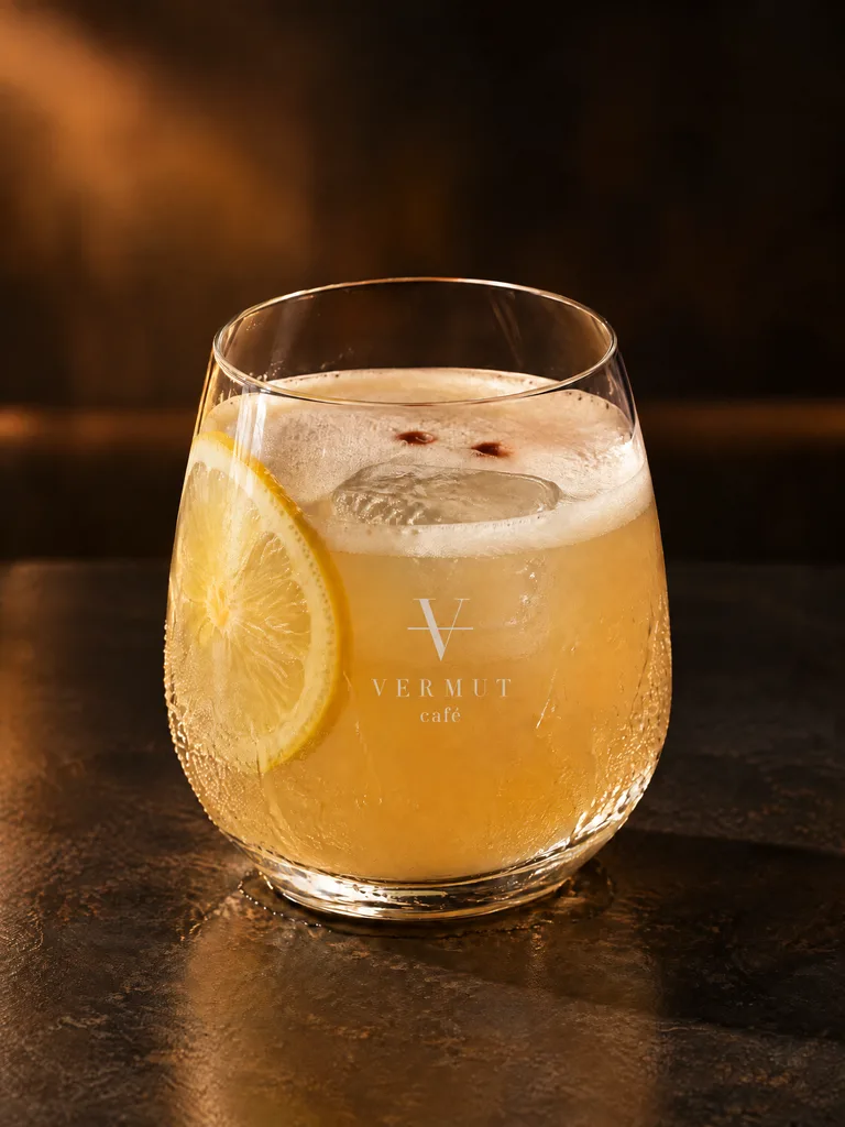 Whisky Sour · Vermut Café, Pai Walking Street