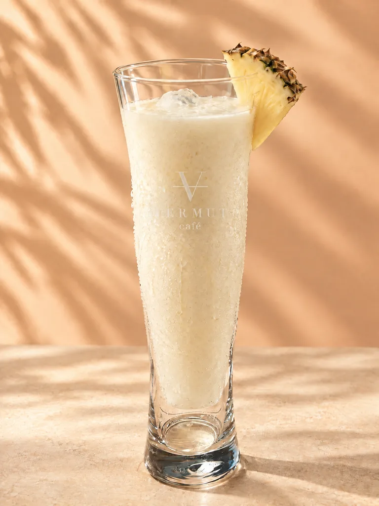 Piña Colada · Vermut Café, Pai Walking Street